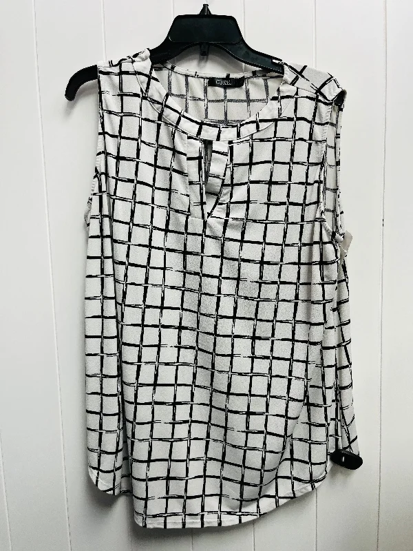 Top Sleeveless By Clothes Mentor In Black & White, Size: 3x